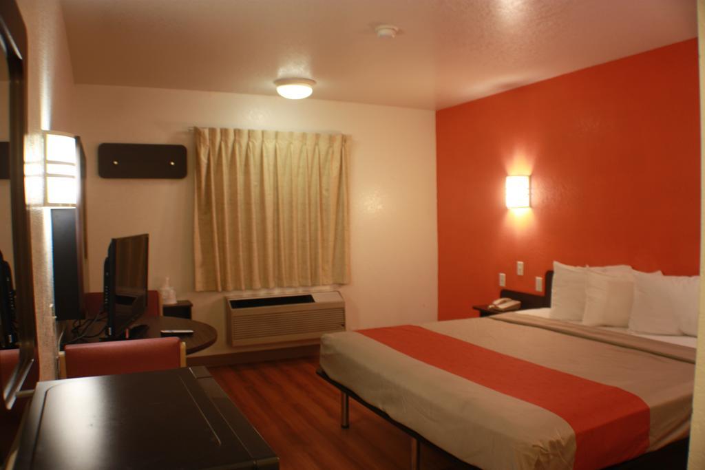 Motel 6 Little Rock South ภายนอก รูปภาพ