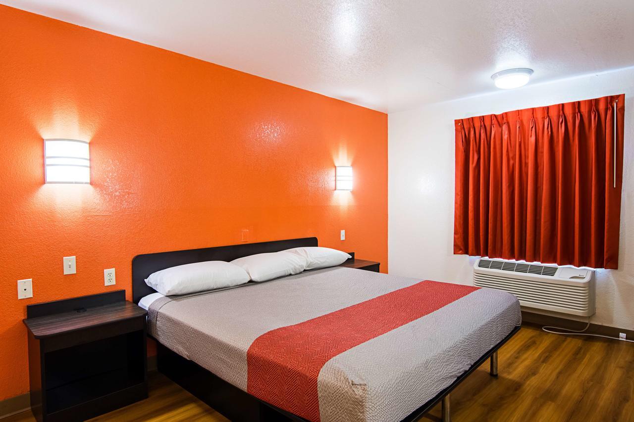 Motel 6 Little Rock South ภายนอก รูปภาพ